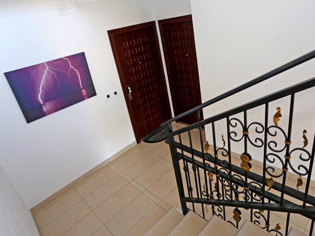 Lovely Apartment With Beautiful Pool Primošten Extérieur photo